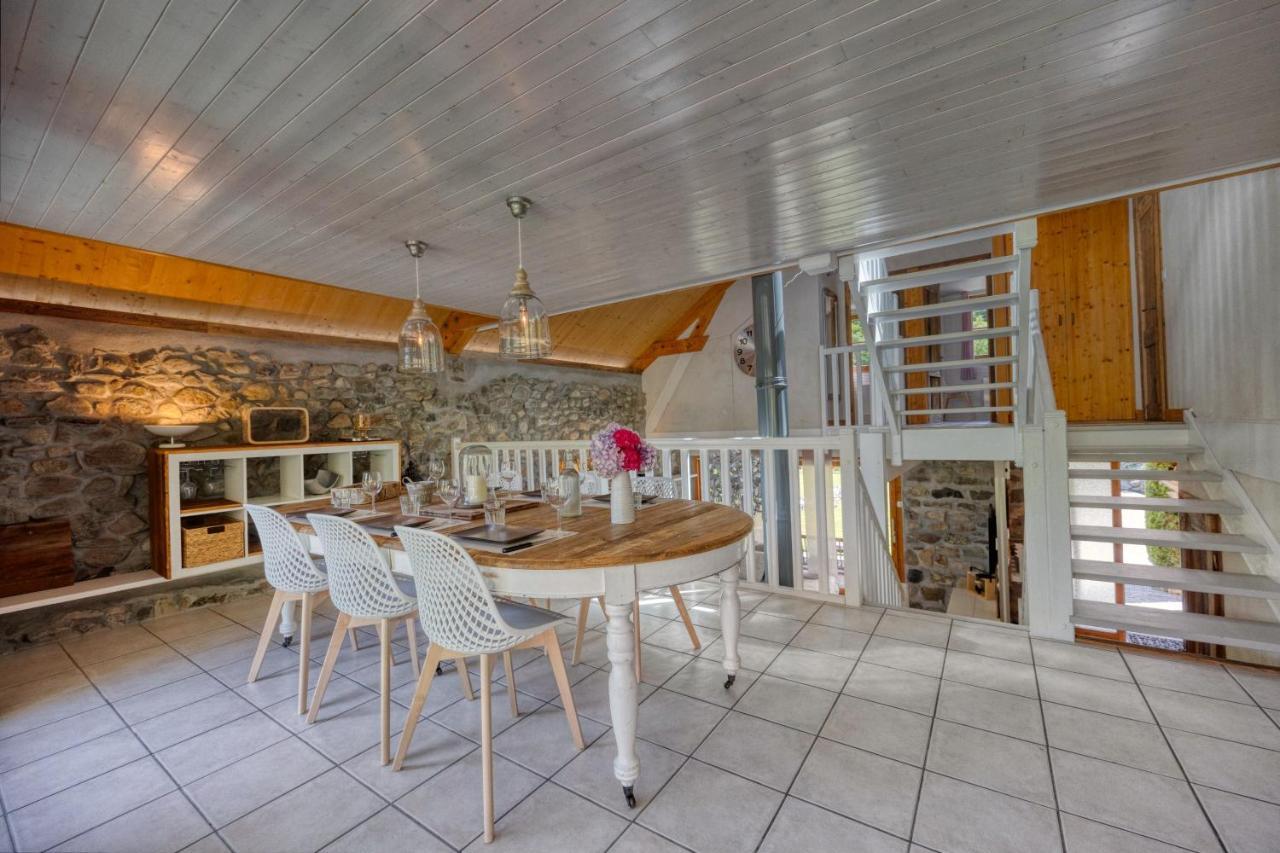 Le Chalet Des Eaux - Thermes - Ski Revel  Exterior foto